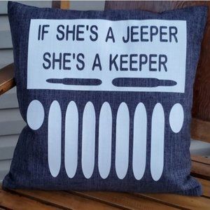 If She's A Jeeper She's a Keeper Throw Pillow Case